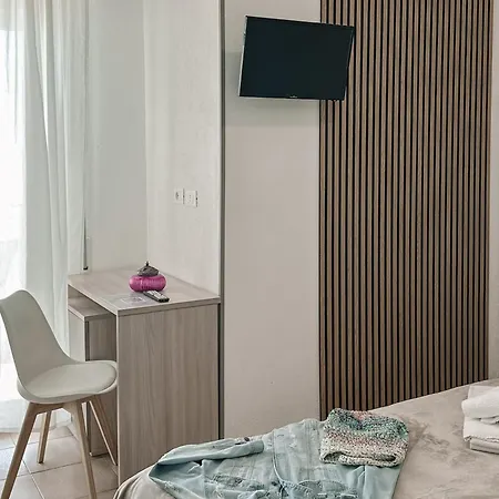 Maremola Hotel 2*