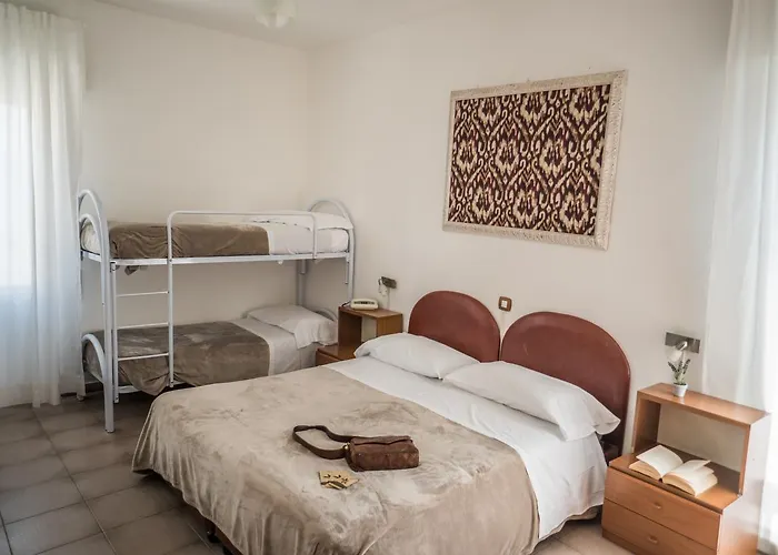 Maremola 2* 皮特拉利古